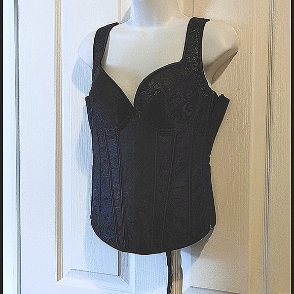 kimring Tops - NWOT Bustier brocade style black on black floral imprint.